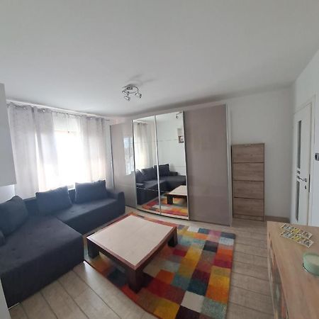 Happy Station Apartman Temesvár Kültér fotó