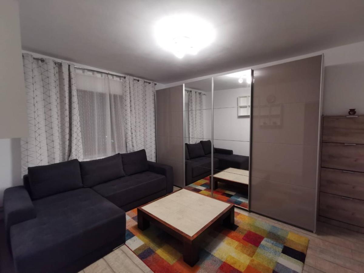 Happy Station Apartman Temesvár Kültér fotó